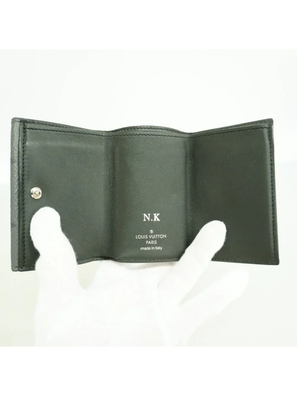 Louis Vuitton Trifold Wallet Monogram Eclipse Discovery Compact Black
